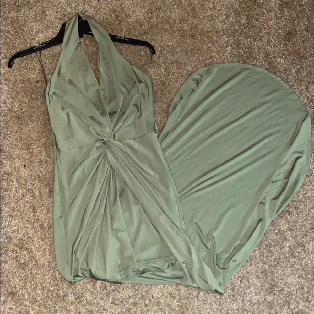 Halter top, long skirt